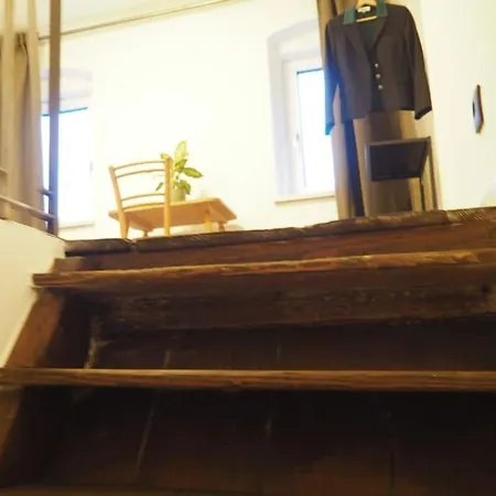 Haeuschen Im Ortskern بيت للعطل *